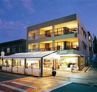 Marine Boutique Beachfront Apartments - Geraldton Accommodation
