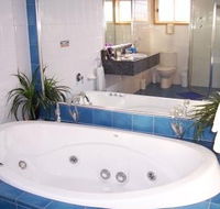 Bateau Bay Beachfront Luxury Accomodation - Geraldton Accommodation