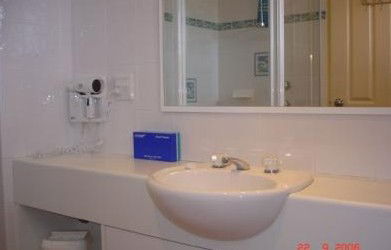 Best Western Macquarie Barracks Motor Inn - Geraldton Accommodation 1
