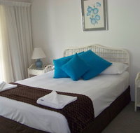 Old Burleigh Court Holiday Apartments - Geraldton Accommodation