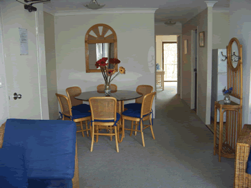 Old Burleigh Court Holiday Apartments - Geraldton Accommodation 5