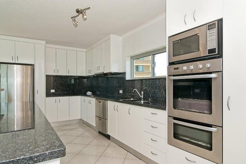 Chateau Royale Beach Resort - Geraldton Accommodation 3