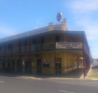 Farmers Arms Hotel - Geraldton Accommodation