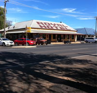 Royal Hotel Narromine - Geraldton Accommodation