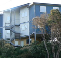 Sandy Point Beach Escape - Geraldton Accommodation
