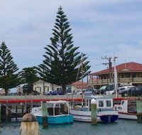 Port Albert Hotel - Geraldton Accommodation