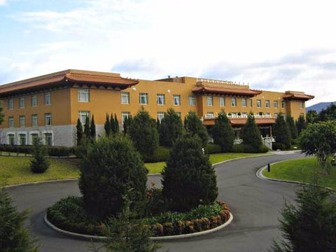 Nan Tien Temple Pilgrim Lodge - Geraldton Accommodation 1