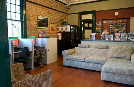 Glebe Village Backpackers - Geraldton Accommodation 1