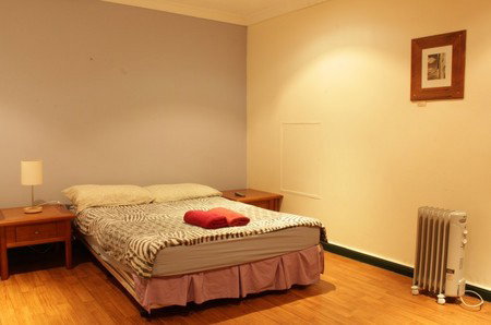 Glebe Village Backpackers - Geraldton Accommodation 4
