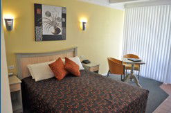 Black Dolphin Resort Motel - Geraldton Accommodation 3