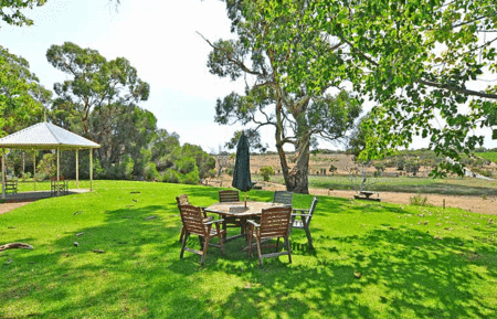 Currency Creek Winery - Geraldton Accommodation 1