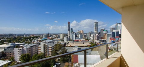 Summit Apartments Hotel - Geraldton Accommodation 3