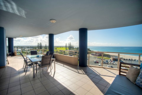 Beaches International - Geraldton Accommodation 2