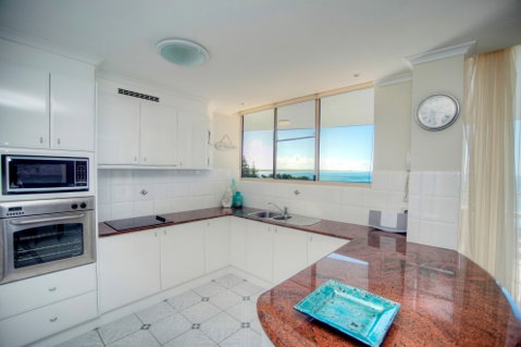 Beaches International - Geraldton Accommodation 3