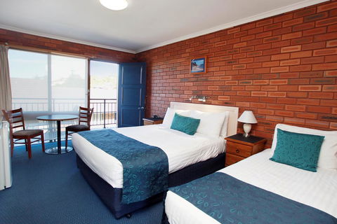Pelican Motor Inn - Geraldton Accommodation 0