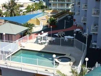 Cullen Bay NT Geraldton Accommodation