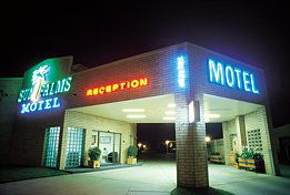 Sun Palms Hotel Motel - Geraldton Accommodation 0