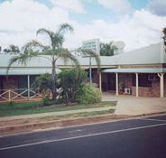 Clermont Motor Inn - Geraldton Accommodation