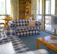 Myrtle Creek Cottages - Geraldton Accommodation