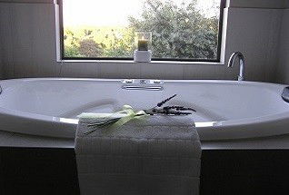 Stonetryst Spa Villas - Geraldton Accommodation 4
