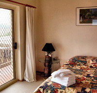 Esplanade Apartments - Geraldton Accommodation