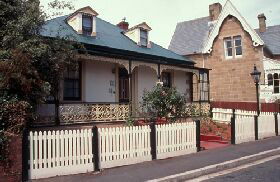 Barton Cottage - Geraldton Accommodation 0
