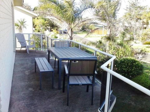 Beachcomber - Geraldton Accommodation 8