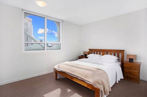 Astra Apartments - Melbourne Docklands - Geraldton Accommodation 0