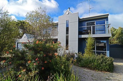 Barrakee Beach House - Geraldton Accommodation 0