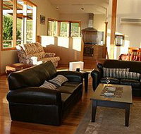 Port Arthur Escapes - Lookout Lodge - Geraldton Accommodation