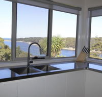 Bay of Fires Beach House - Geraldton Accommodation