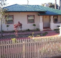 Cottage On Tottenham - Geraldton Accommodation