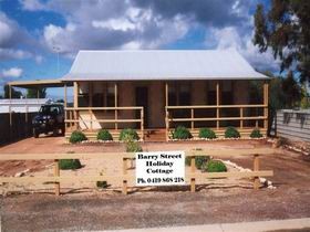 Cowell Barry Street Holiday Cottage - Geraldton Accommodation 0