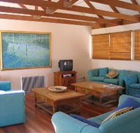Kent Gardens Holiday House - Geraldton Accommodation
