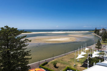 Oaks Waterfront Resort - The Entrance - Geraldton Accommodation 34