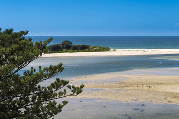 Oaks Waterfront Resort - The Entrance - Geraldton Accommodation 39
