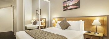 APX Parramatta - Geraldton Accommodation 6