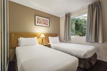 APX Parramatta - Geraldton Accommodation 8