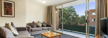 APX Parramatta - Geraldton Accommodation 11