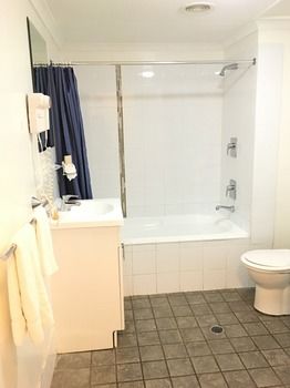 Waldorf The Entrance Serviced Apartments - Geraldton Accommodation 6
