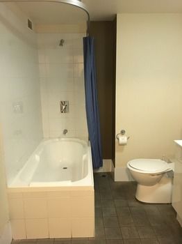 Waldorf The Entrance Serviced Apartments - Geraldton Accommodation 11