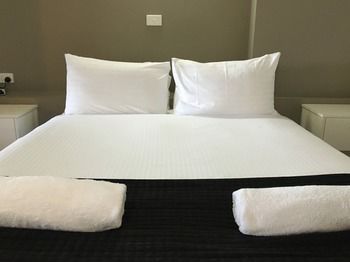 Waldorf The Entrance Serviced Apartments - Geraldton Accommodation 23