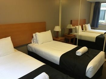 Waldorf The Entrance Serviced Apartments - Geraldton Accommodation 27