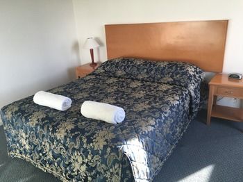 Waldorf The Entrance Serviced Apartments - Geraldton Accommodation 32