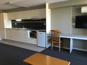 Waldorf The Entrance Serviced Apartments - Geraldton Accommodation 46