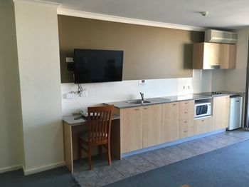 Waldorf The Entrance Serviced Apartments - Geraldton Accommodation 47