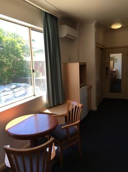 El Lago Waters Motel - Geraldton Accommodation 25