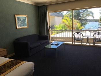 El Lago Waters Motel - Geraldton Accommodation 26