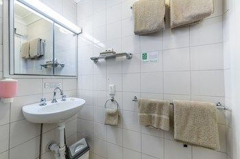 Best Western Melbourne's Princes Park Motor Inn - Geraldton Accommodation 18