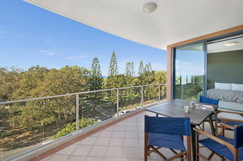 Santorini Twin Waters - Geraldton Accommodation 31